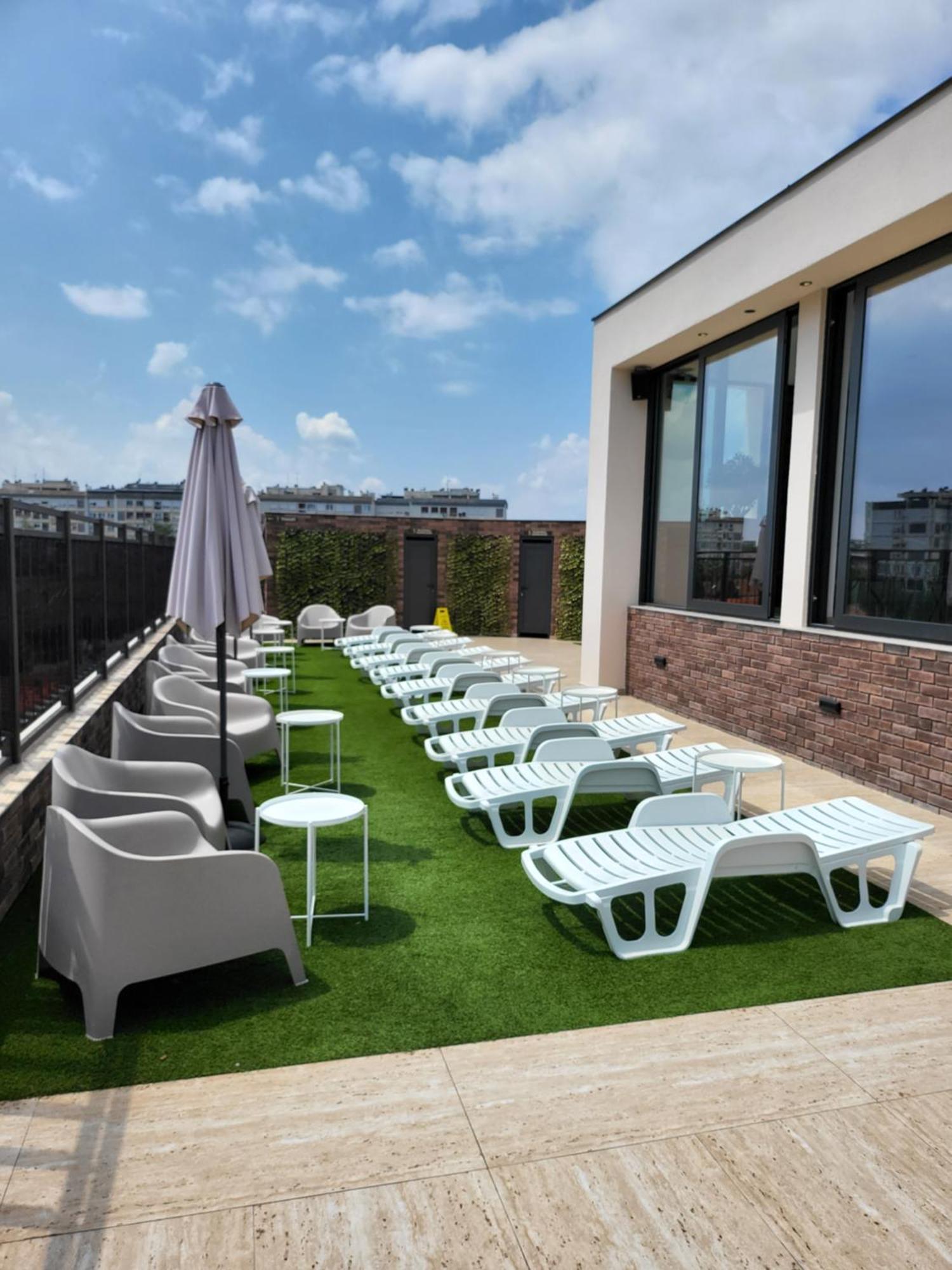 Sky Apartmani & Spa Leskovac  Værelse billede