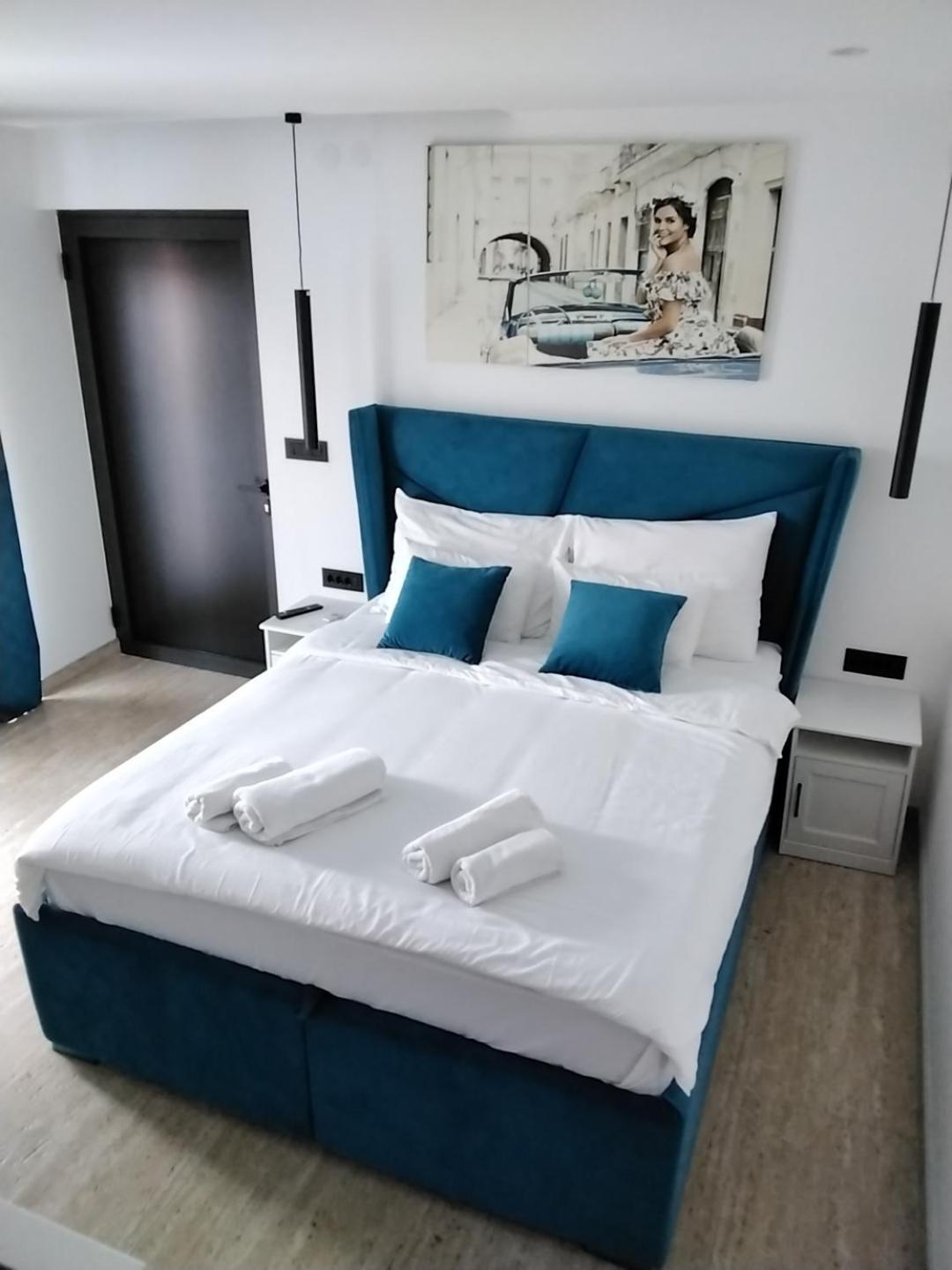 Sky Apartmani & Spa Leskovac  Værelse billede