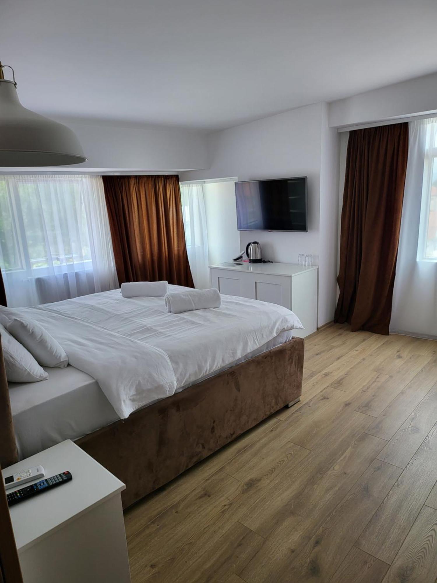 Sky Apartmani & Spa Leskovac  Værelse billede